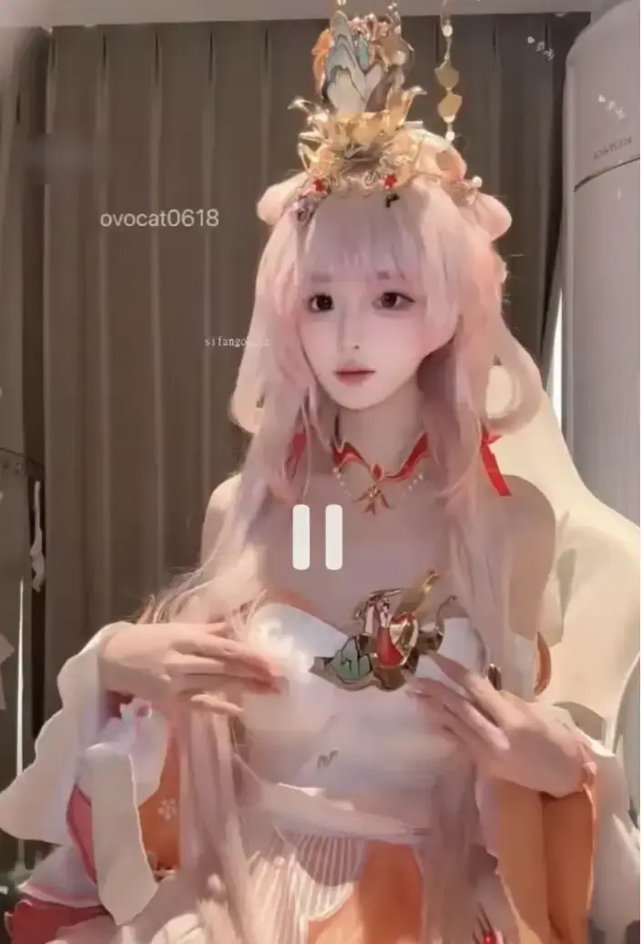 免费看cos女神季雨《季雨》作品！国风COS来袭，季雨西施、白天鹅cosplay原视频无广告在线观看，热门合集持续更新！
