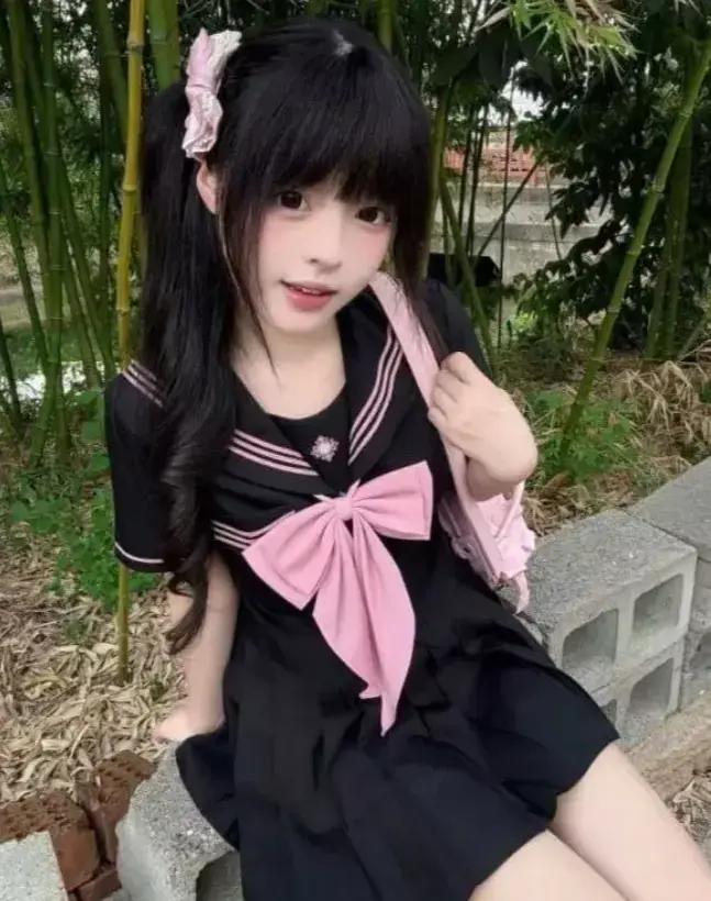 抖音vlog博主小远ovo_vlog穿搭妆容分享