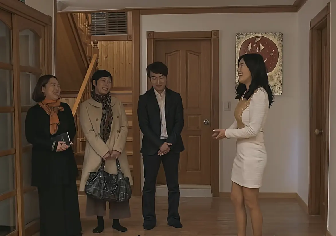 李恩美主演《妈妈将儿子托付给闺蜜》全季未删减HD蓝光画质-无弹窗干扰-一键保存完整资源